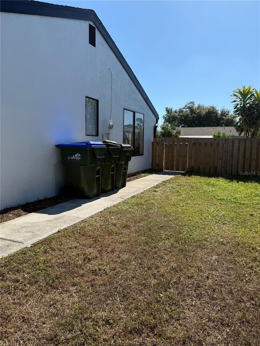 Image 3 of 30 For 8127 Chesebro Avenue