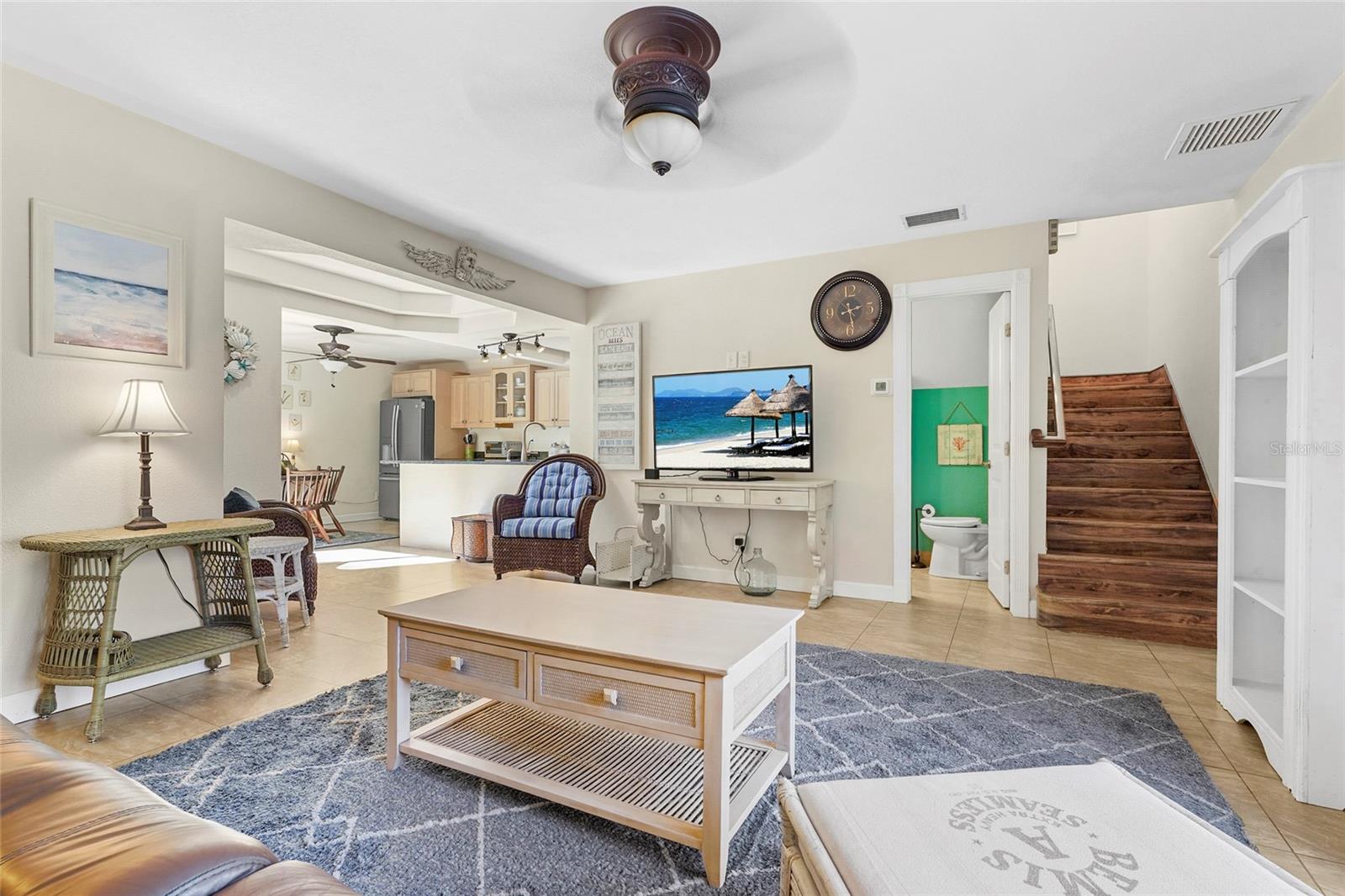 Image 20 of 52 For 1143 Longfellow Road