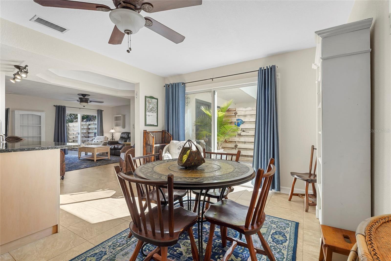 Image 23 of 52 For 1143 Longfellow Road