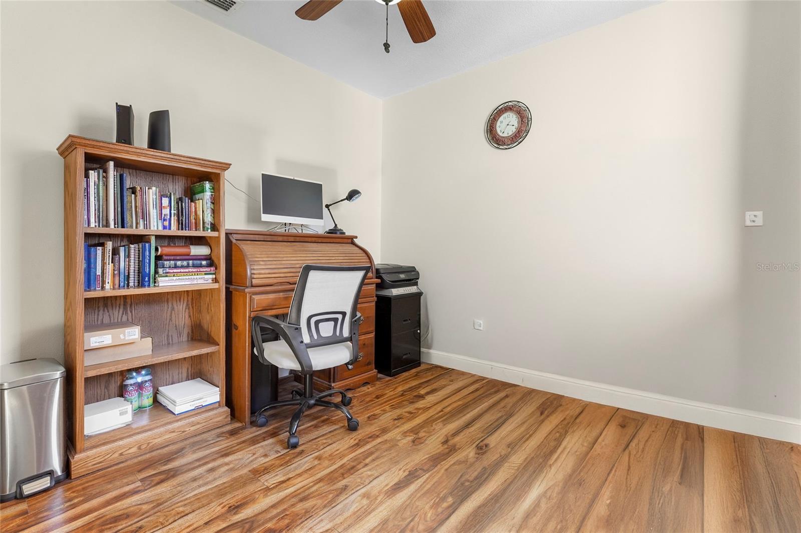 Image 37 of 52 For 1143 Longfellow Road