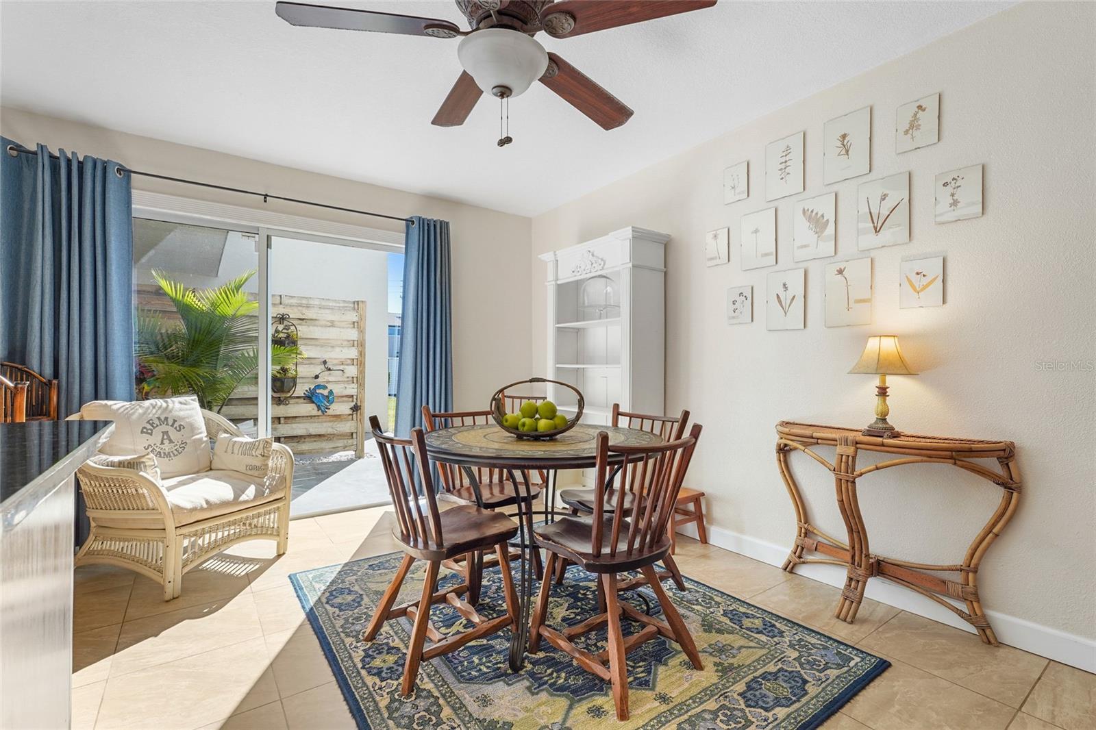 Image 4 of 52 For 1143 Longfellow Road