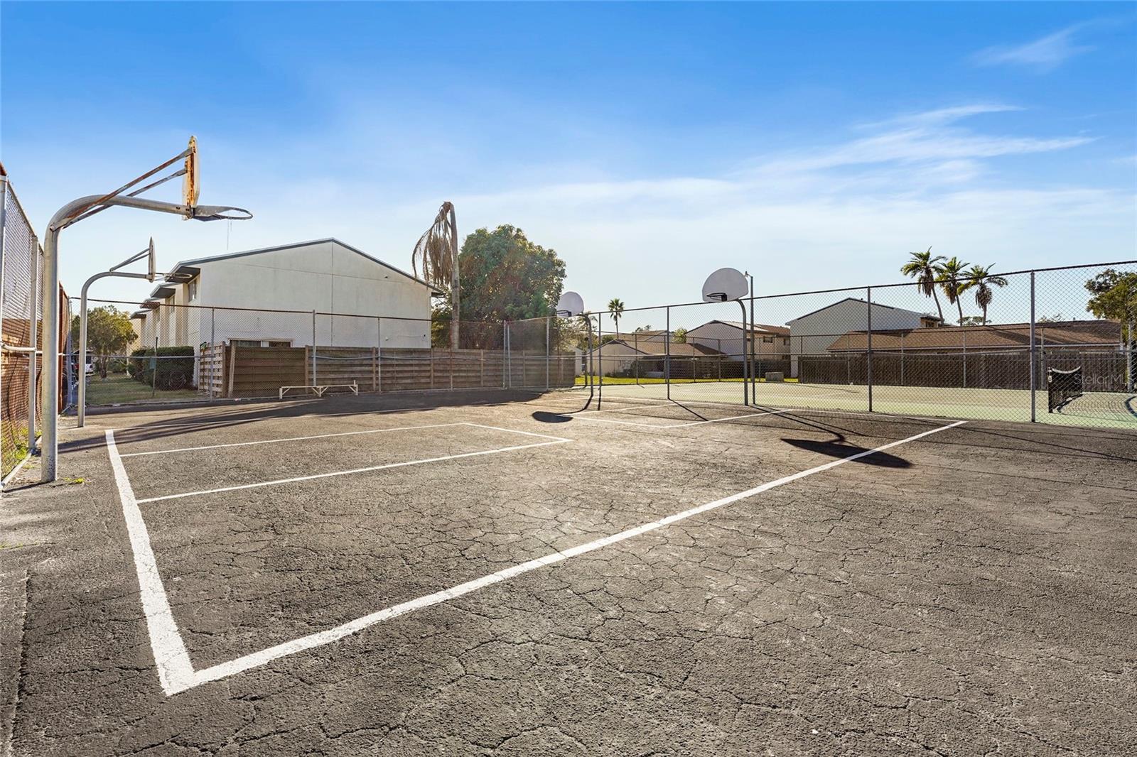 Image 51 of 52 For 1143 Longfellow Road