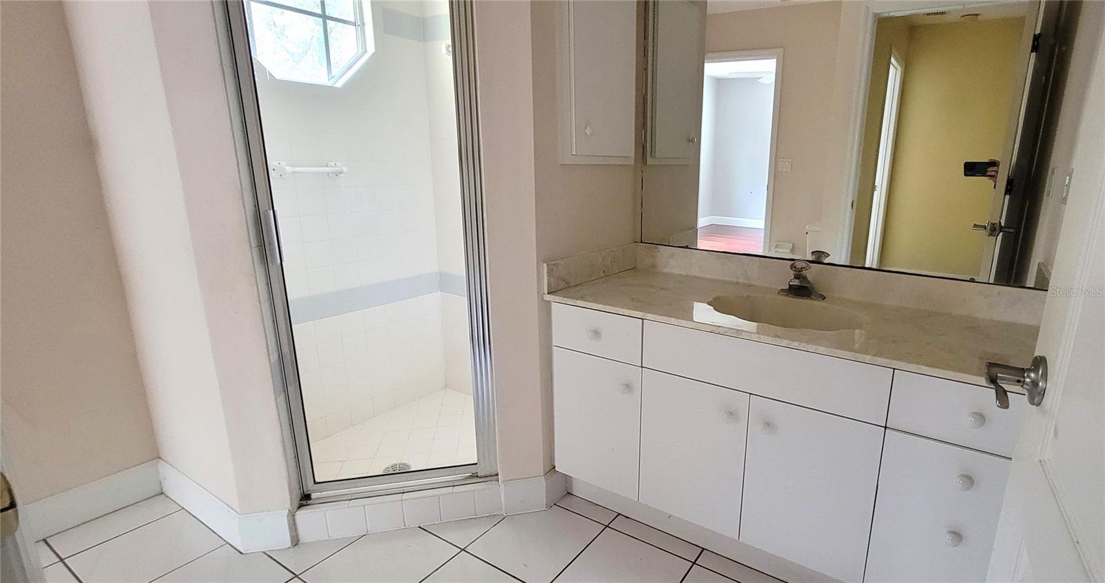 Image 16 of 27 For 4185 Shade Avenue