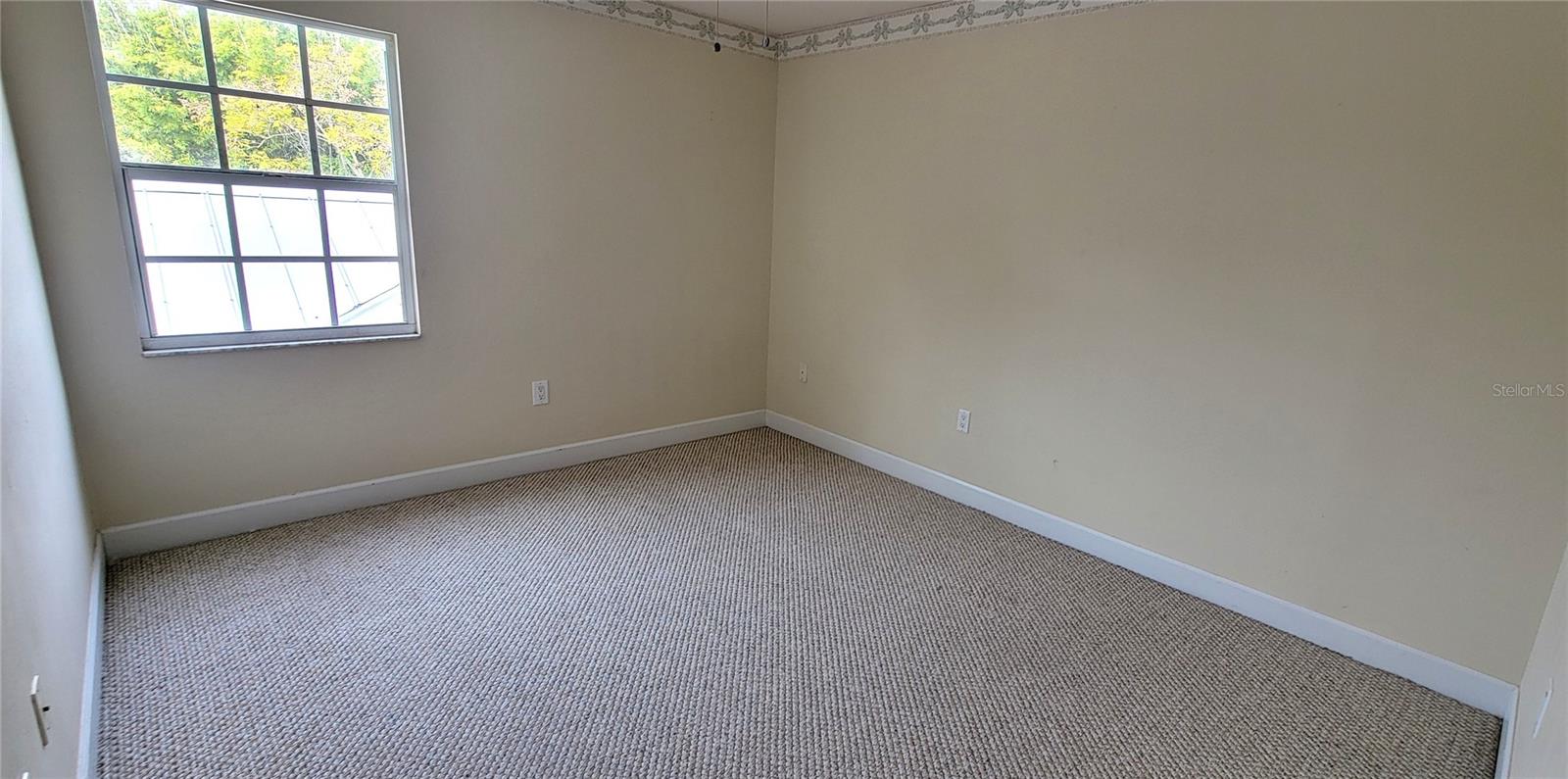 Image 19 of 27 For 4185 Shade Avenue