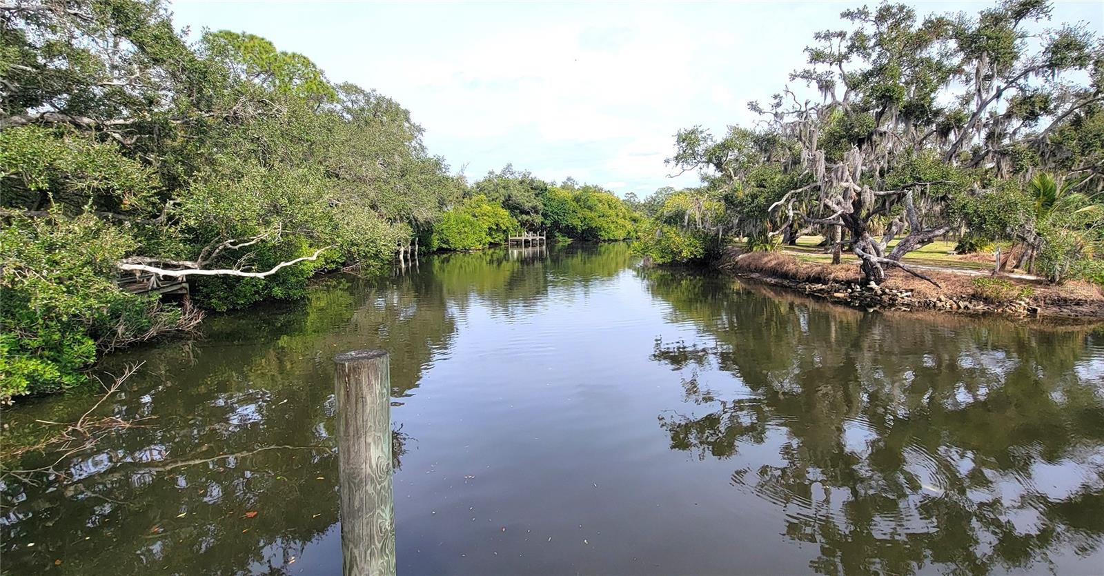 Image 24 of 27 For 4185 Shade Avenue