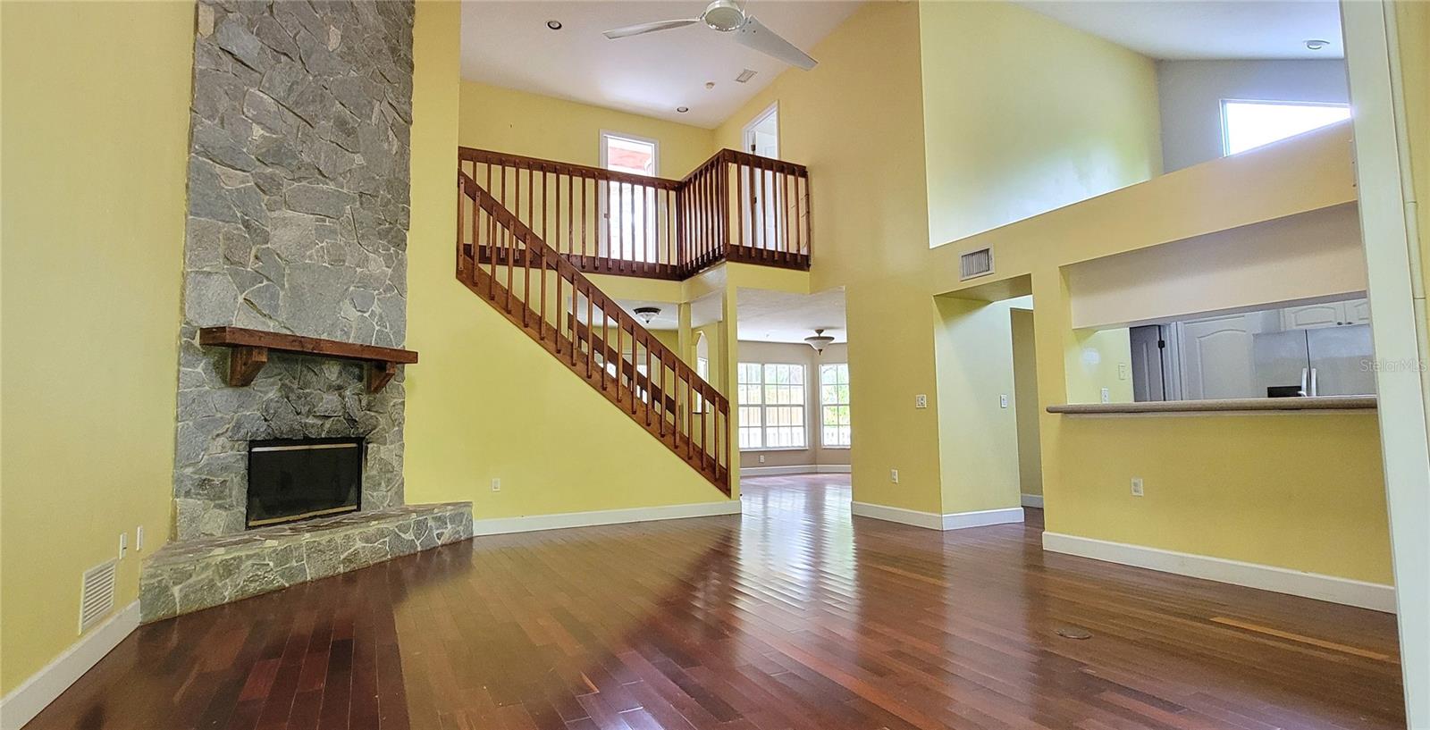 Image 5 of 27 For 4185 Shade Avenue