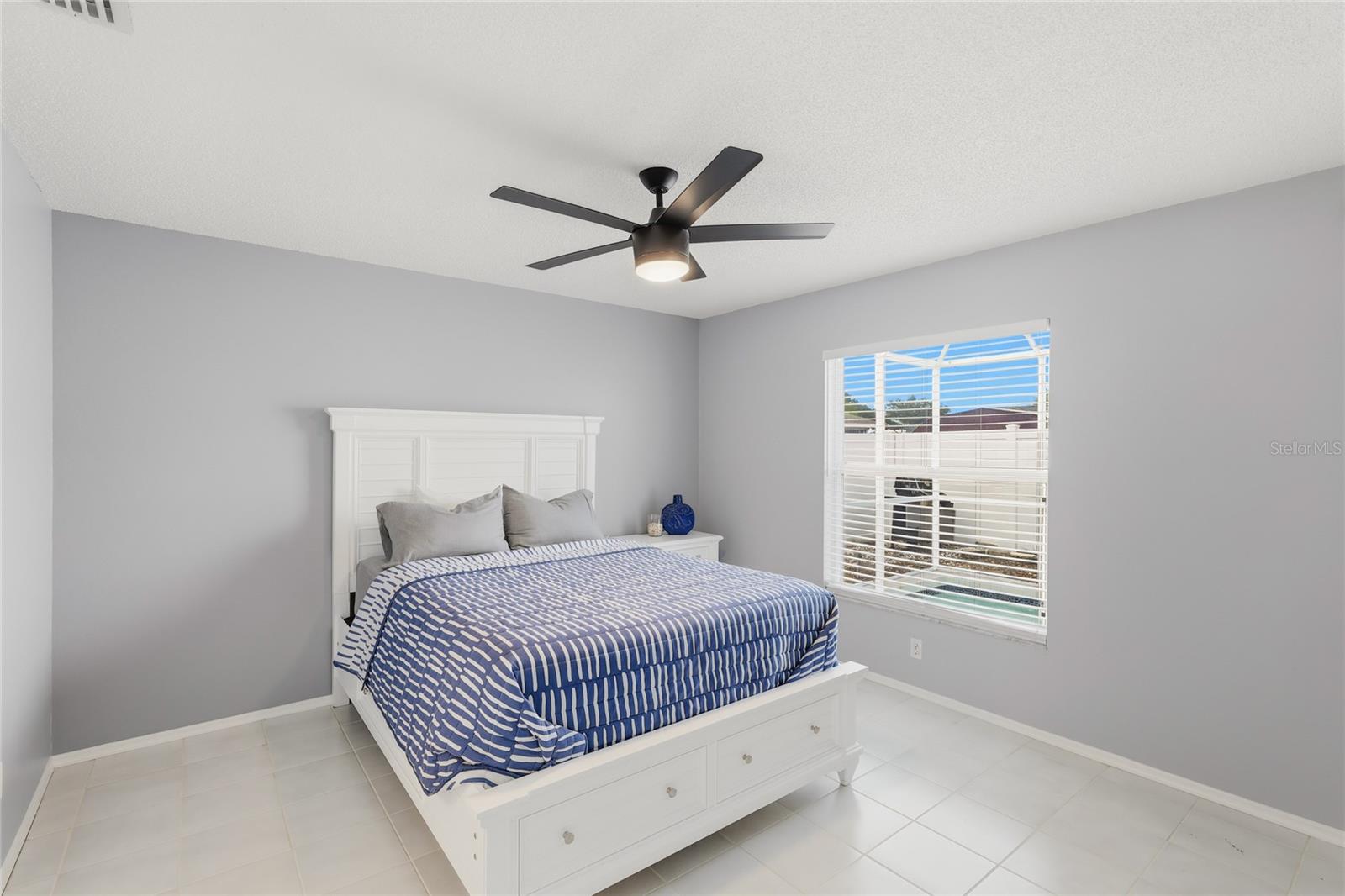 Image 13 of 28 For 6224 40th Avenue