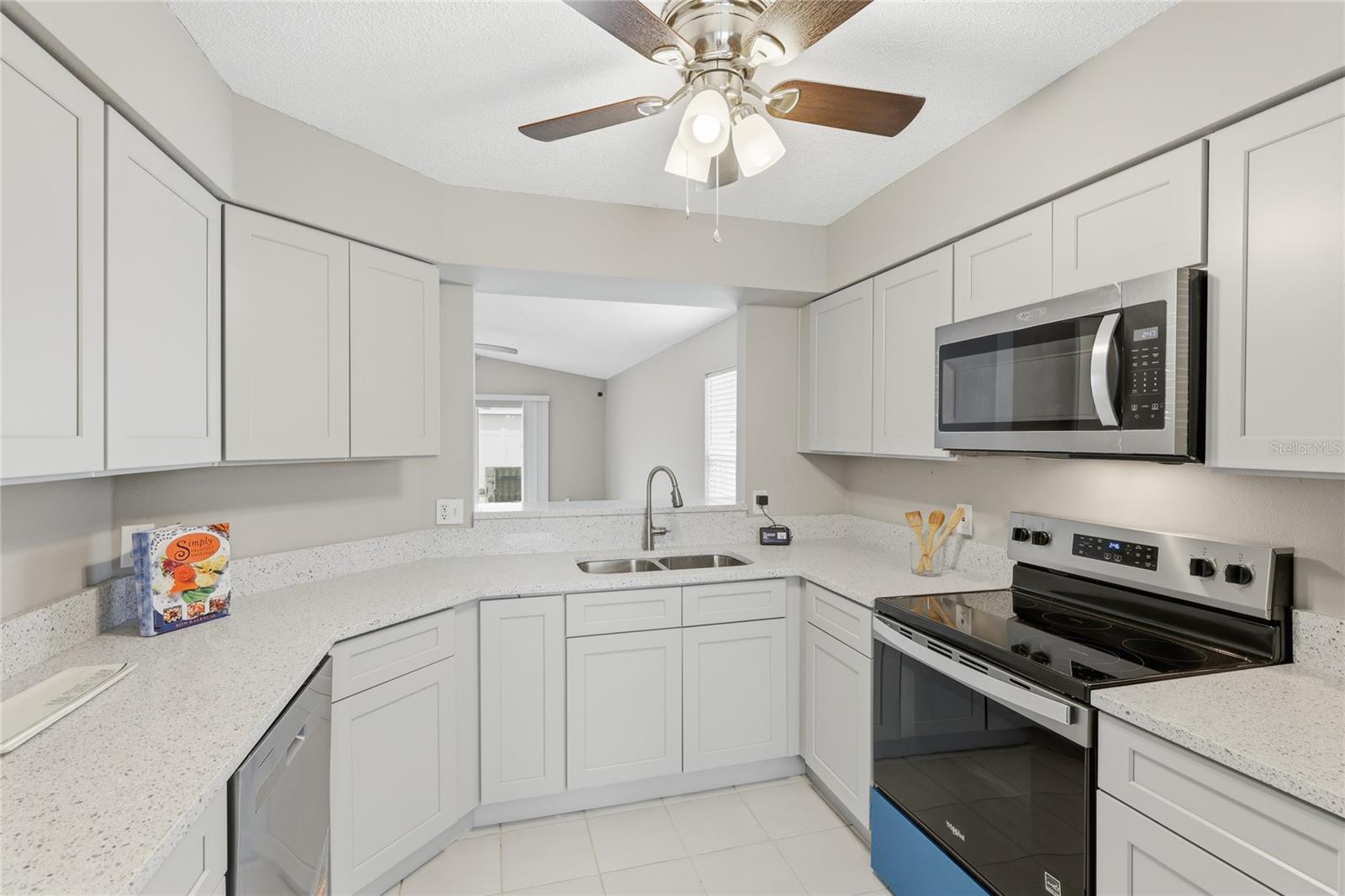 Image 7 of 28 For 6224 40th Avenue