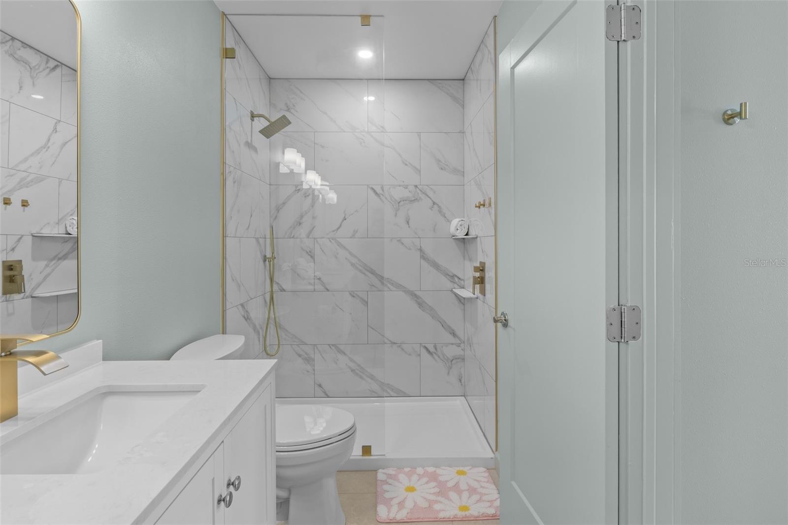 Image 20 of 42 For 26 Seaside Court