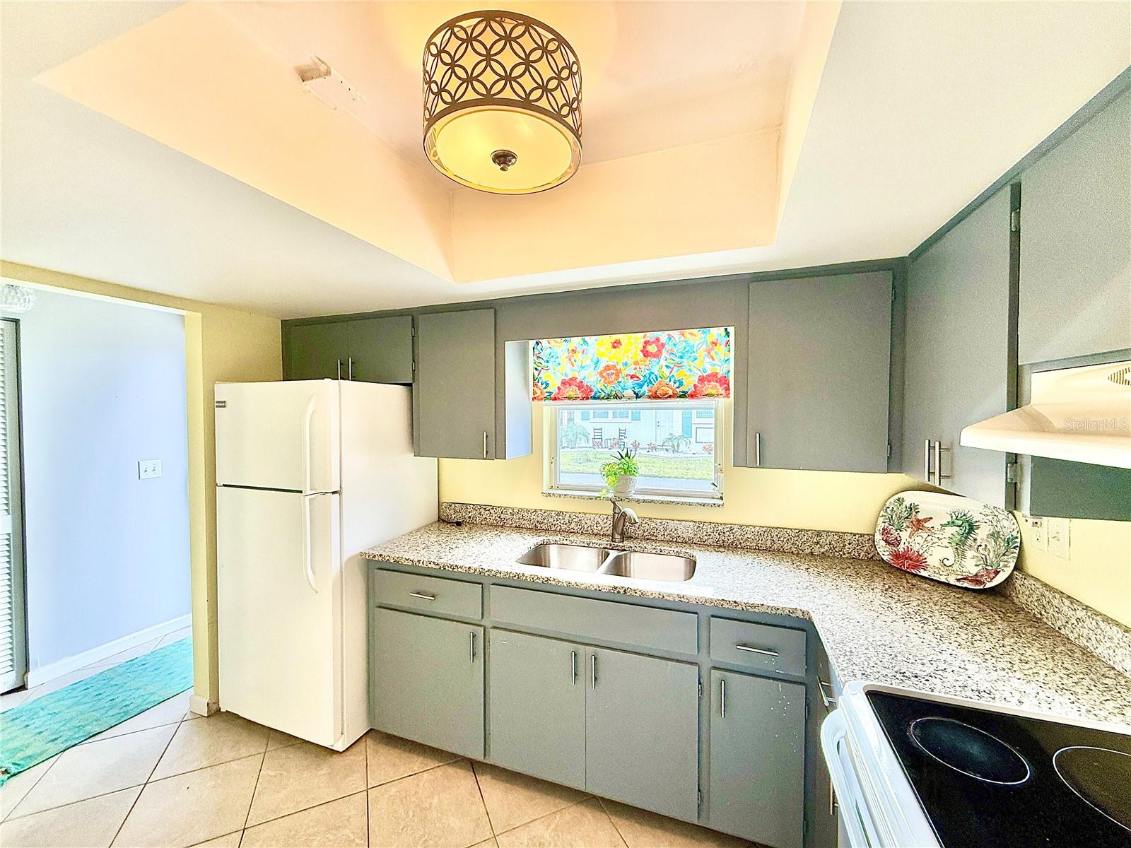 Image 5 of 18 For 6127 Coral Way