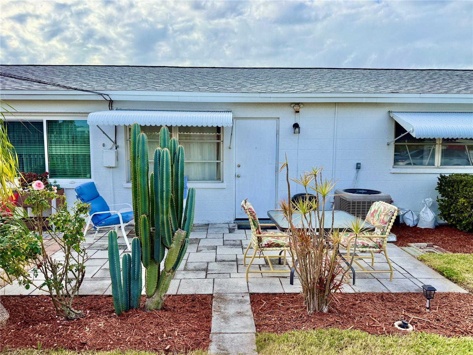 Image 7 of 18 For 6127 Coral Way