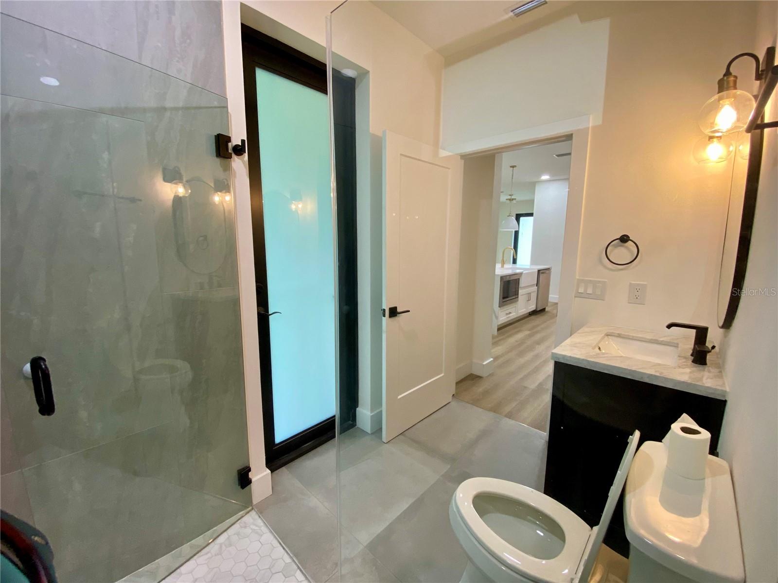 Image 21 of 33 For 3616 Bellefonte Avenue