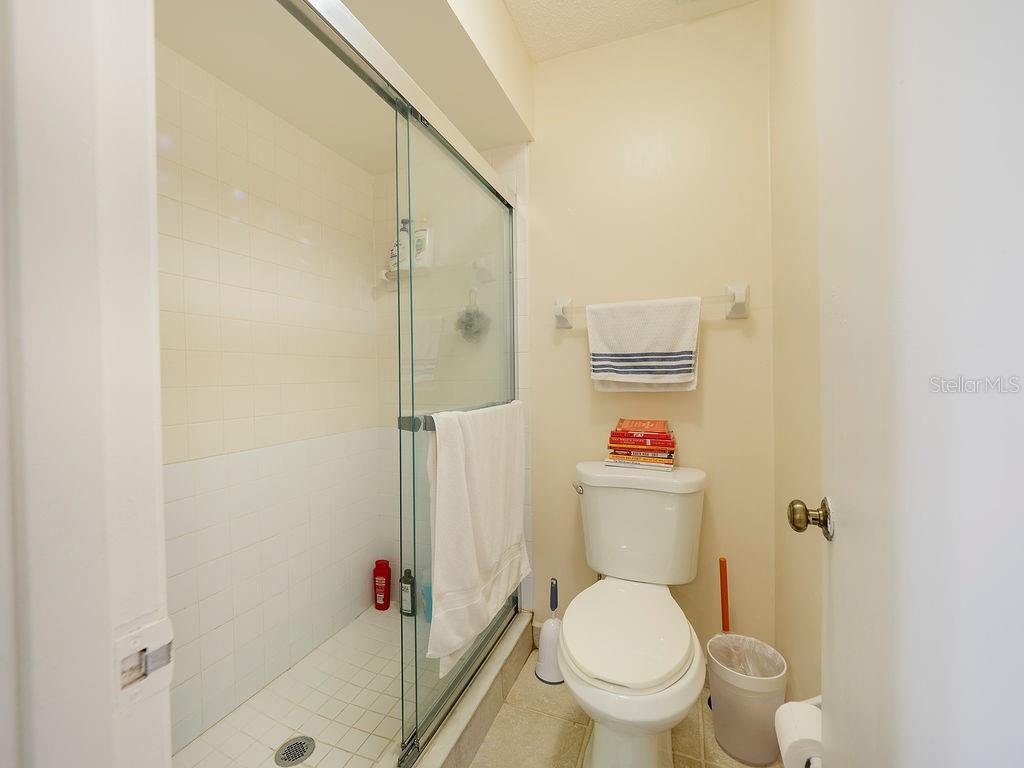 Image 28 of 41 For 6500 Draw Lane 81