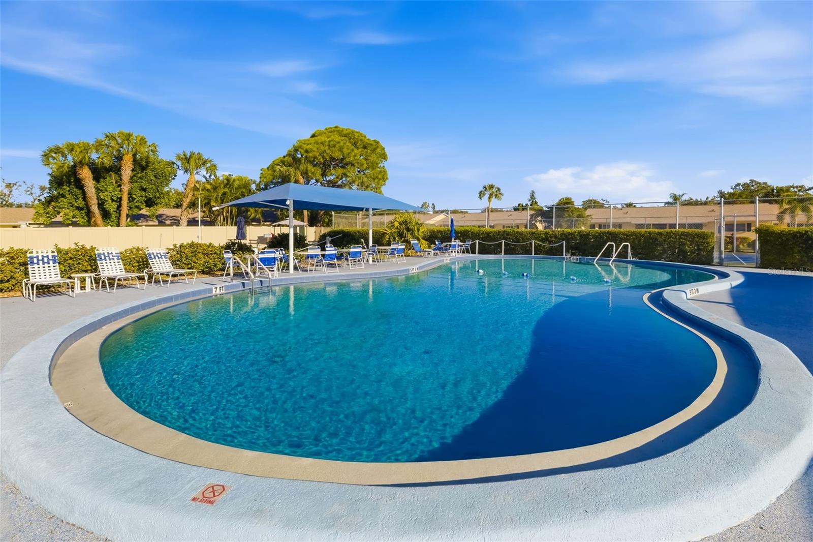 Image 35 of 55 For 425 30th Avenue W C112