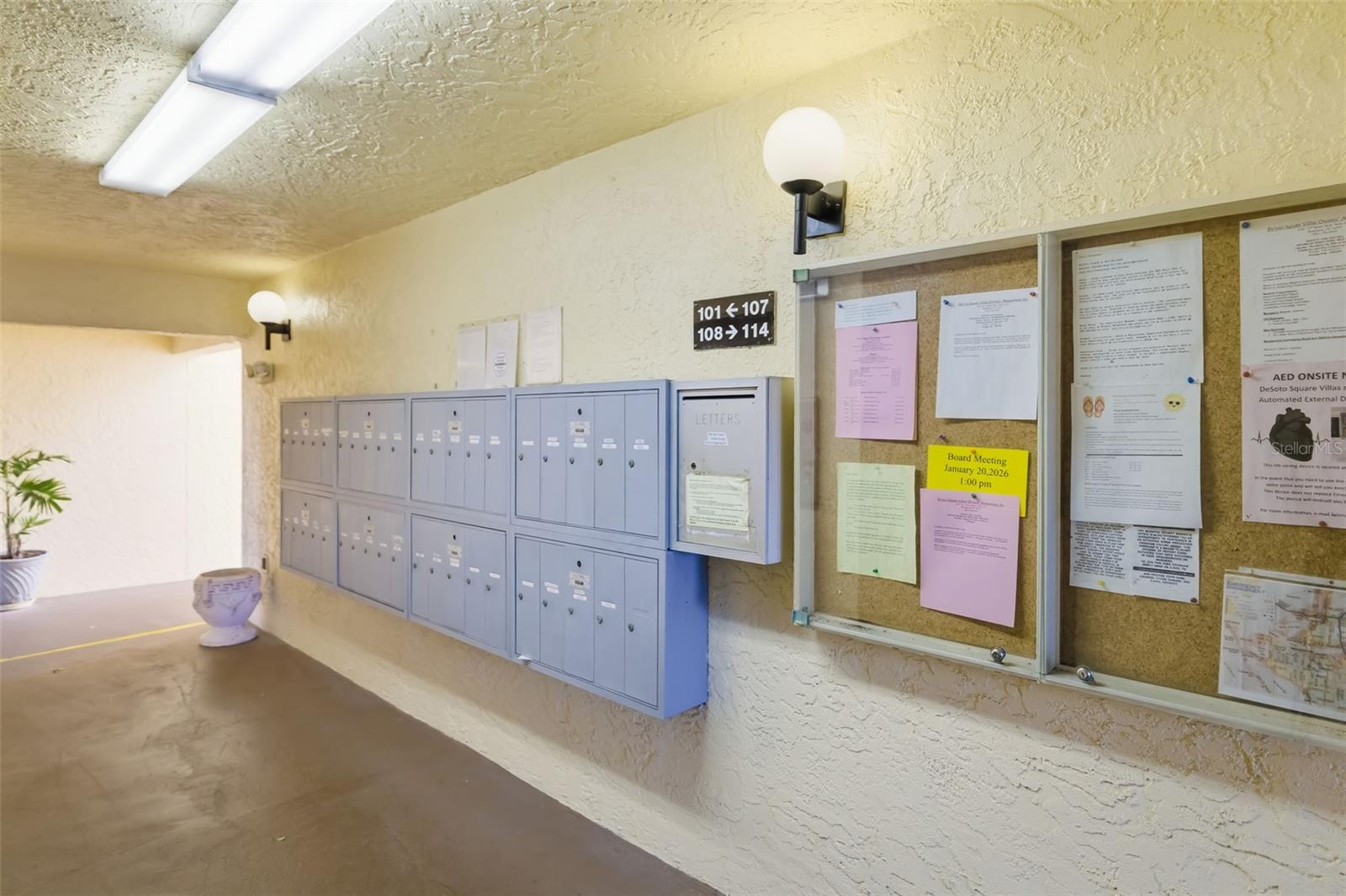 Image 47 of 55 For 425 30th Avenue W C112