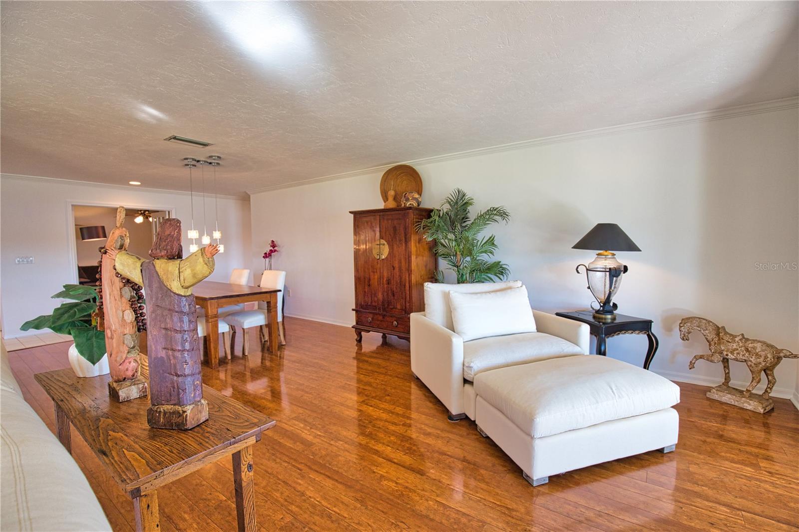 Image 15 of 61 For 7357 Ballantrae Place 26a