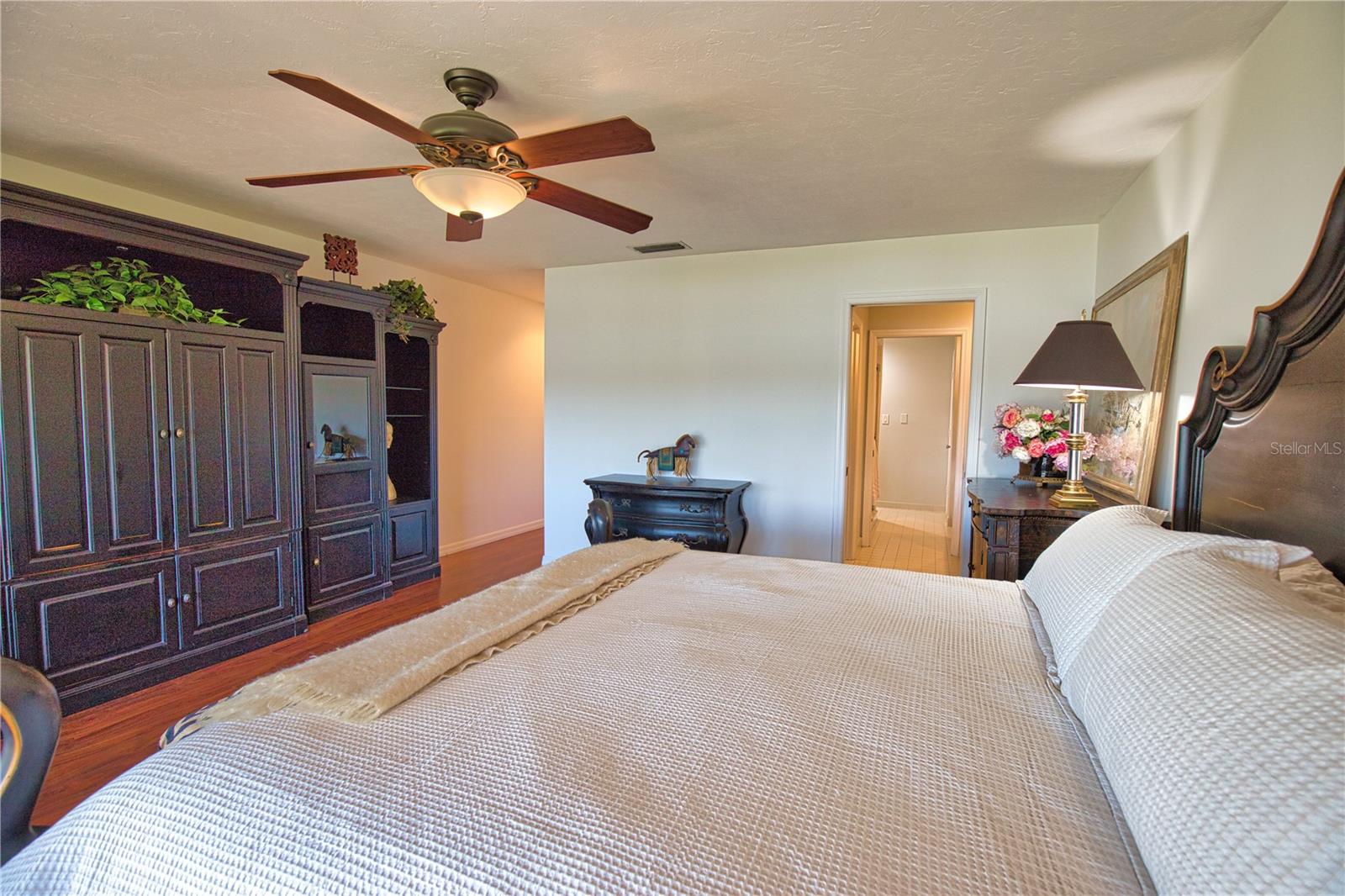 Image 30 of 61 For 7357 Ballantrae Place 26a