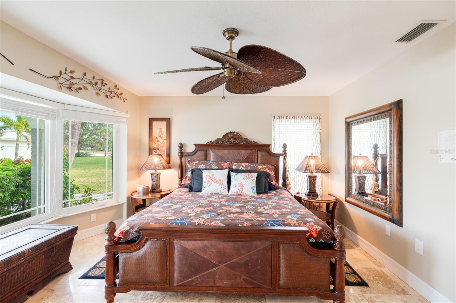 Image 12 of 52 For 402 Devonshire Lane