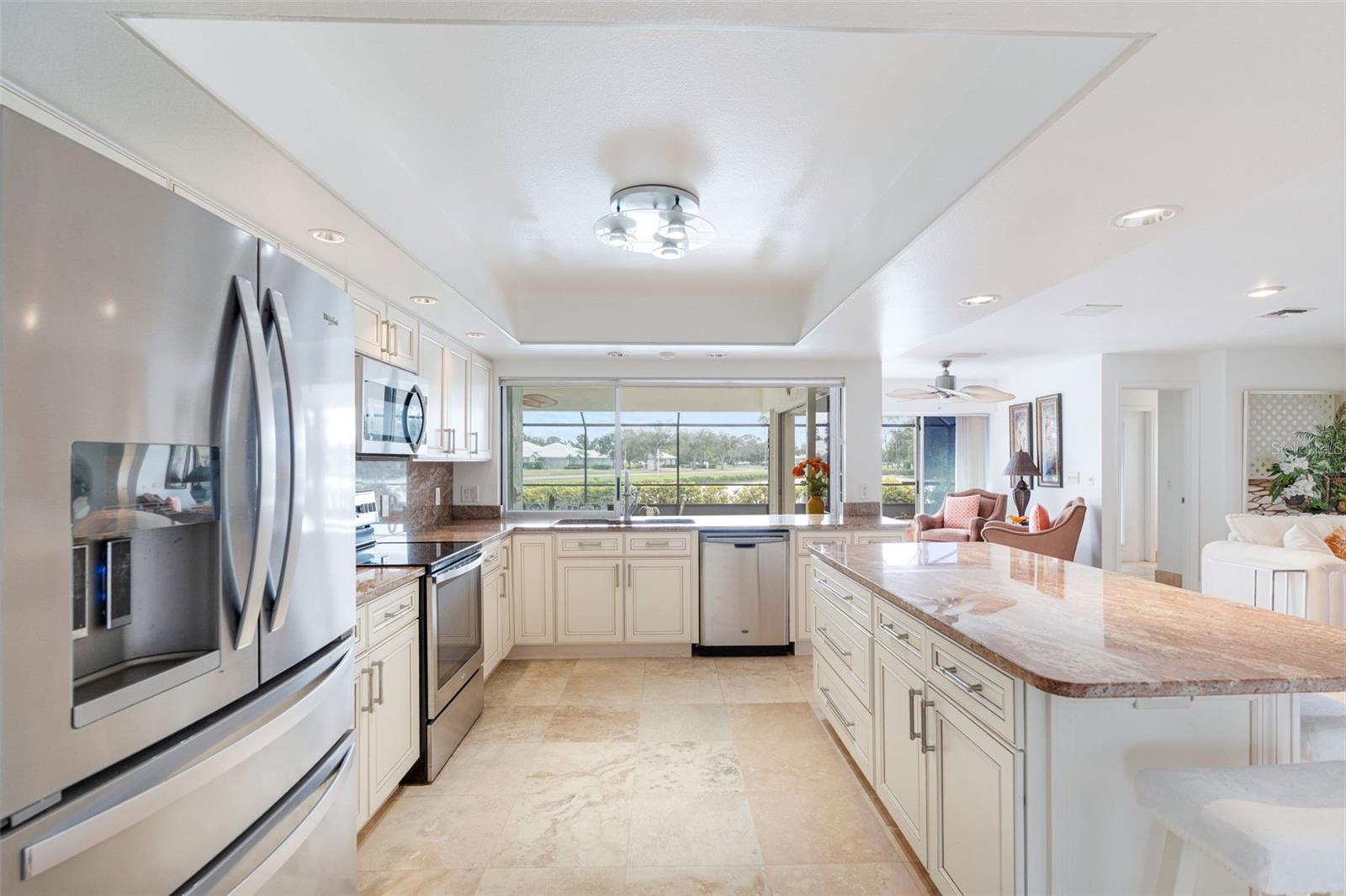 Image 27 of 52 For 402 Devonshire Lane