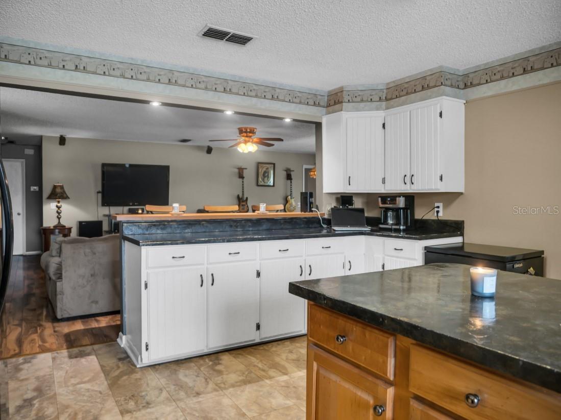 Image 11 of 52 For 135 Ashley Lake Drive