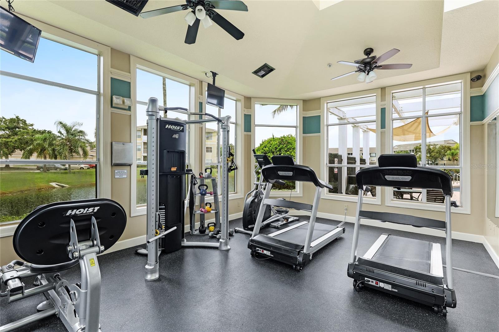 Image 22 of 36 For 4802 51st Street W 512