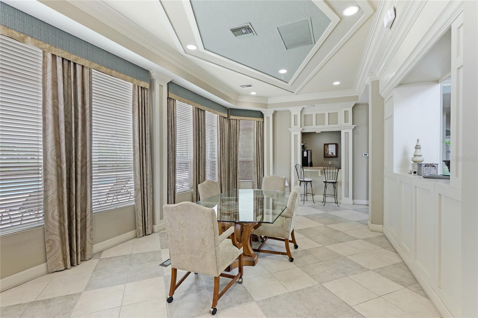 Image 28 of 36 For 4802 51st Street W 512