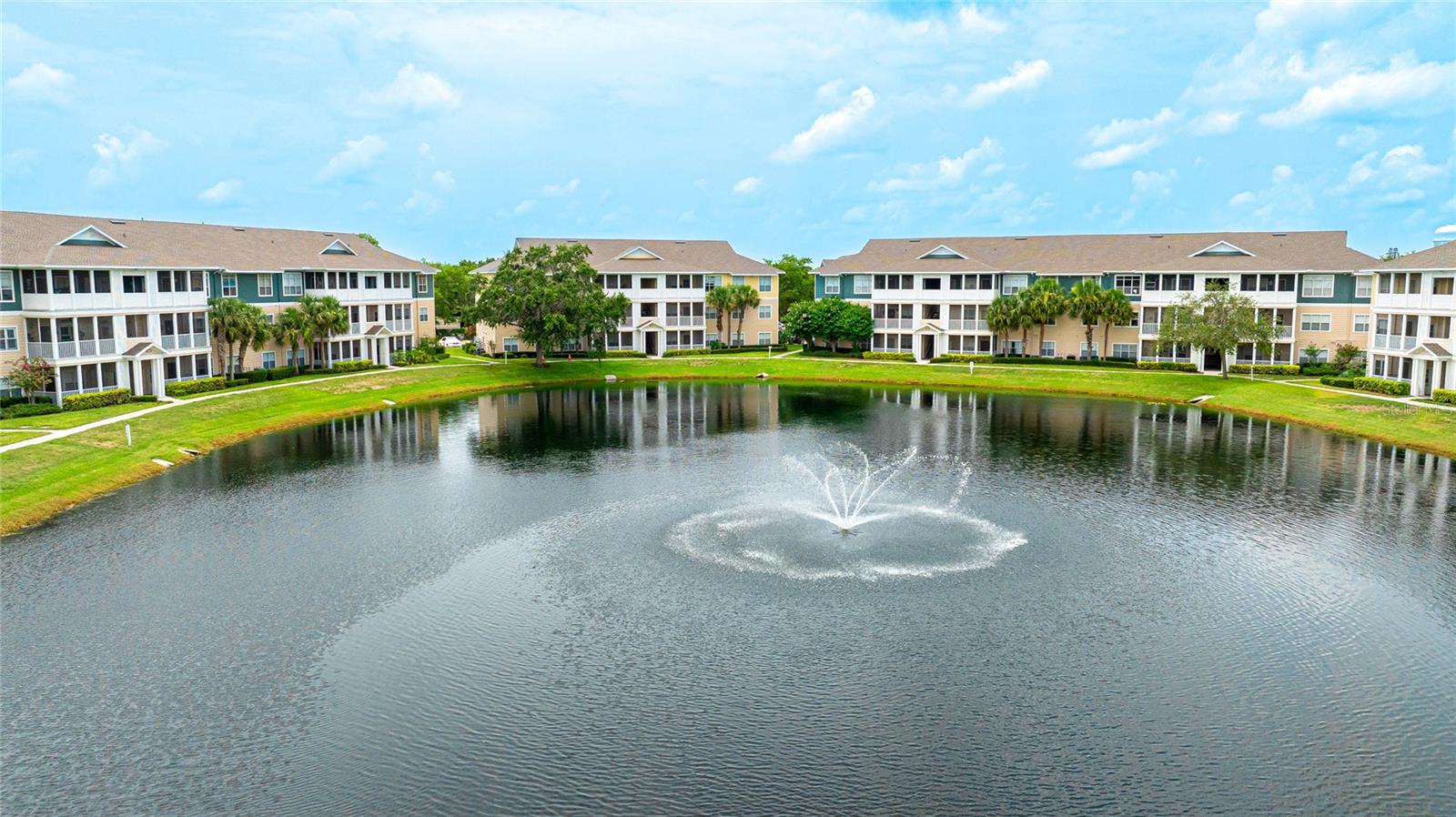 Image 29 of 36 For 4802 51st Street W 512