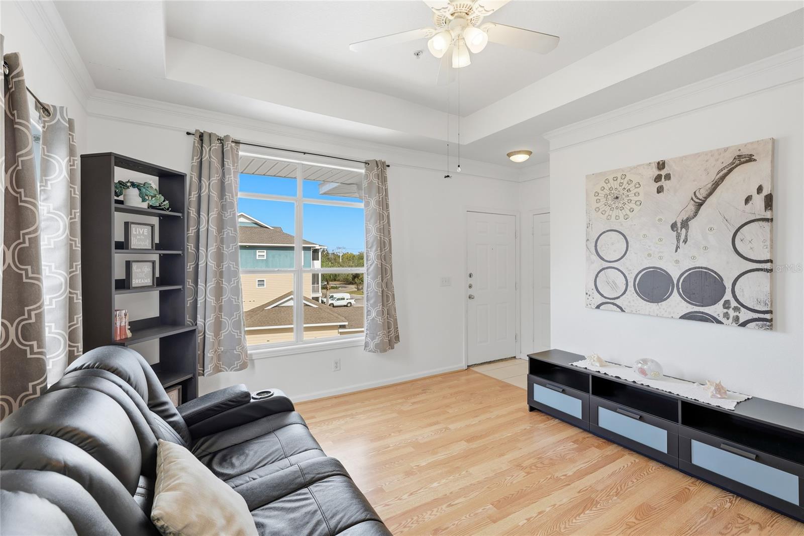 Image 8 of 36 For 4802 51st Street W 512