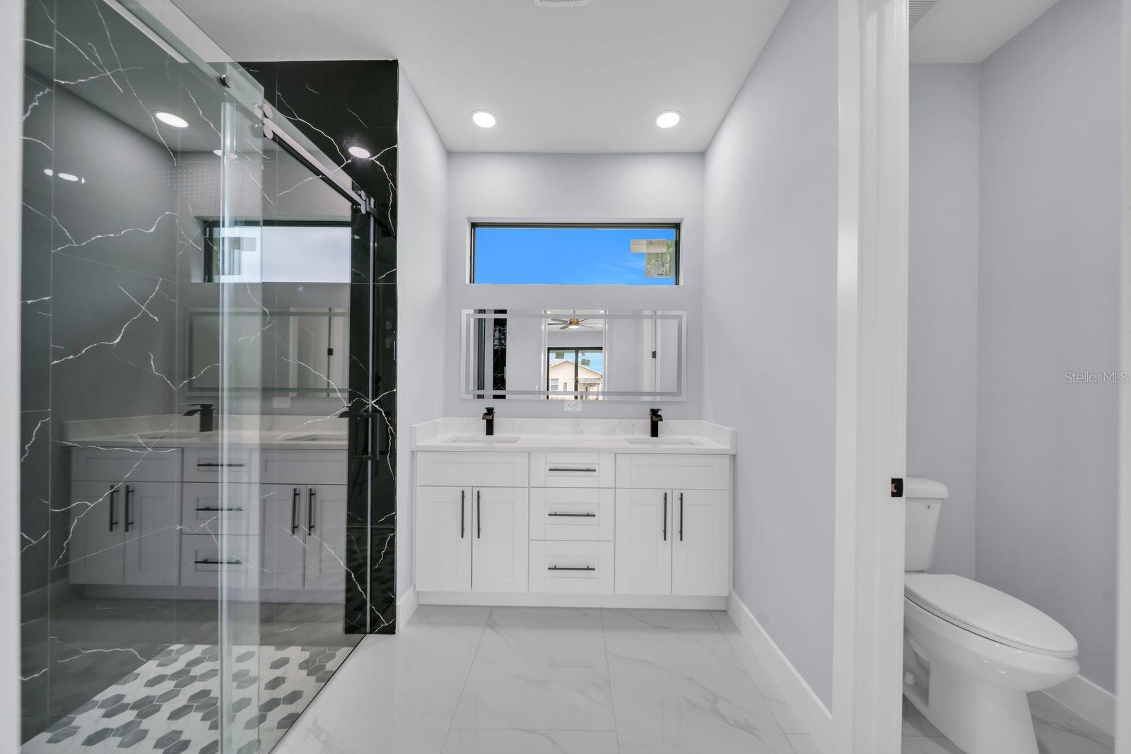 Image 17 of 40 For 3514 2nd Street Sw