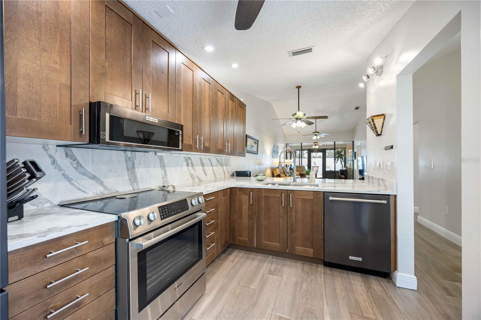 Image 19 of 52 For 4408 Park Lake Terrace S 4408