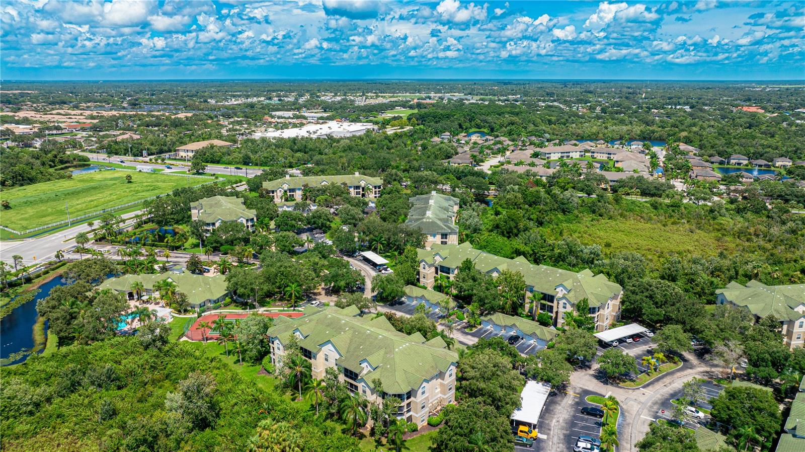 Image 2 of 42 For 5168 Northridge Road 106