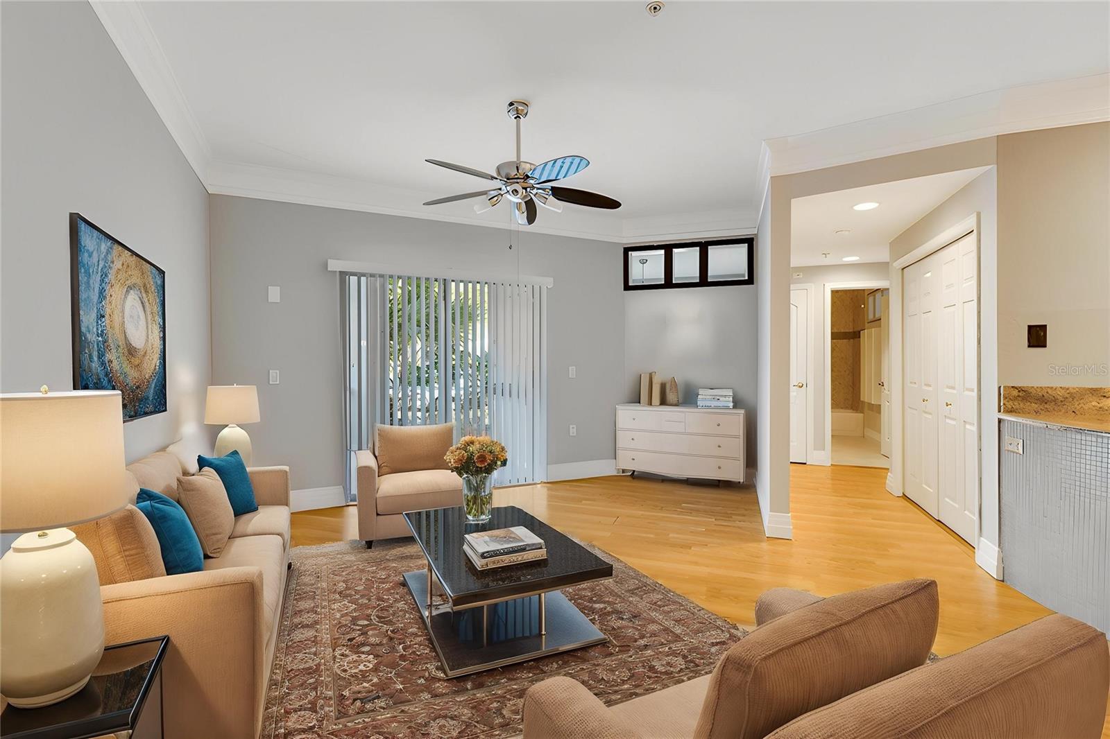 Image 4 of 42 For 5168 Northridge Road 106