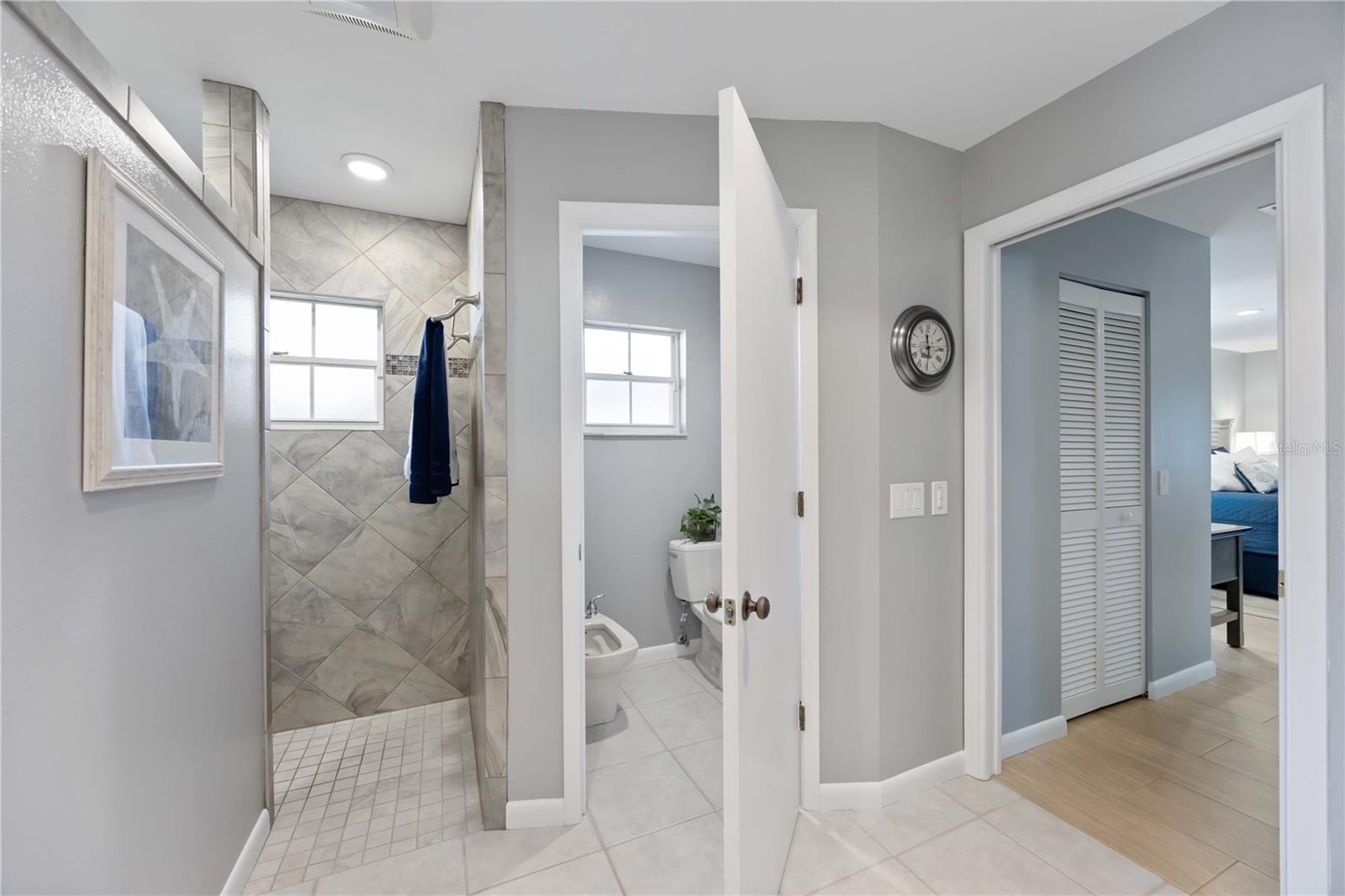 Image 10 of 53 For 4388 Pasadena Circle