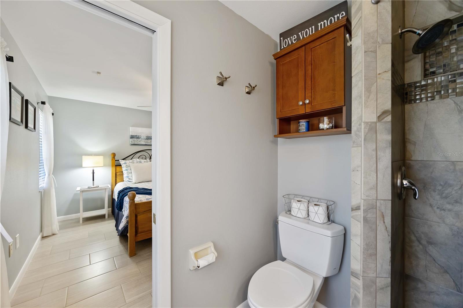 Image 17 of 53 For 4388 Pasadena Circle