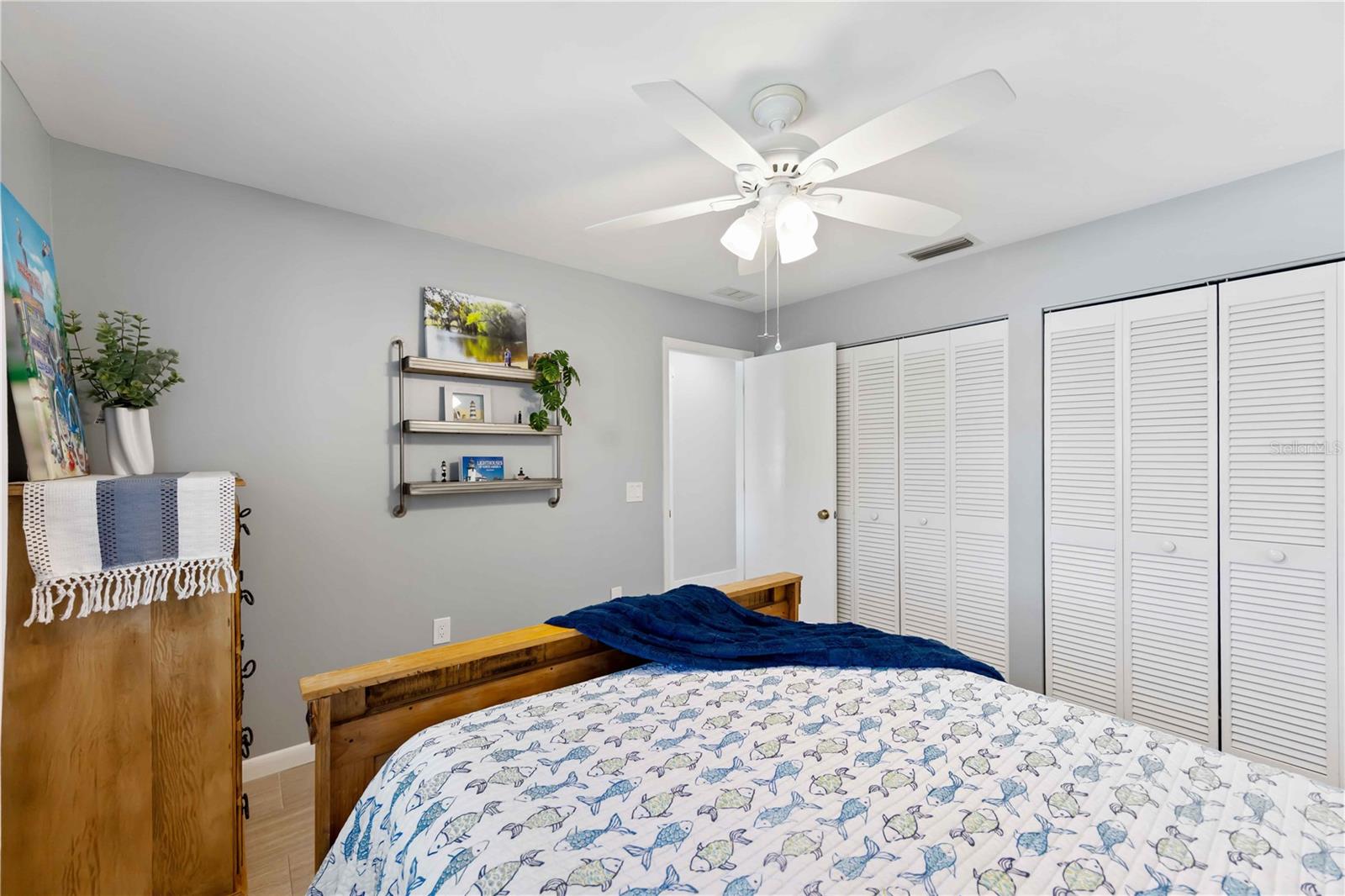 Image 19 of 53 For 4388 Pasadena Circle