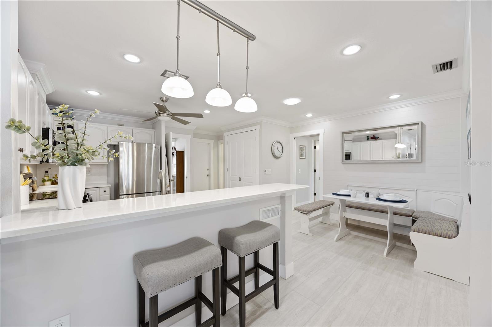 Image 21 of 53 For 4388 Pasadena Circle