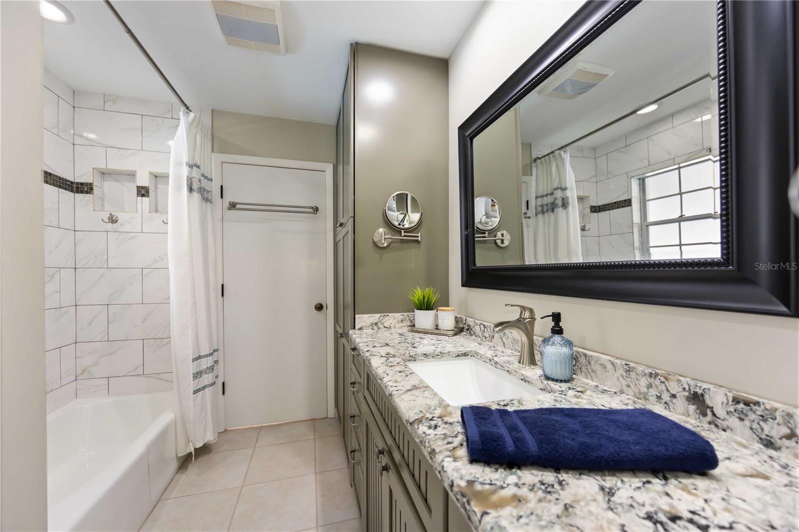 Image 38 of 53 For 4388 Pasadena Circle