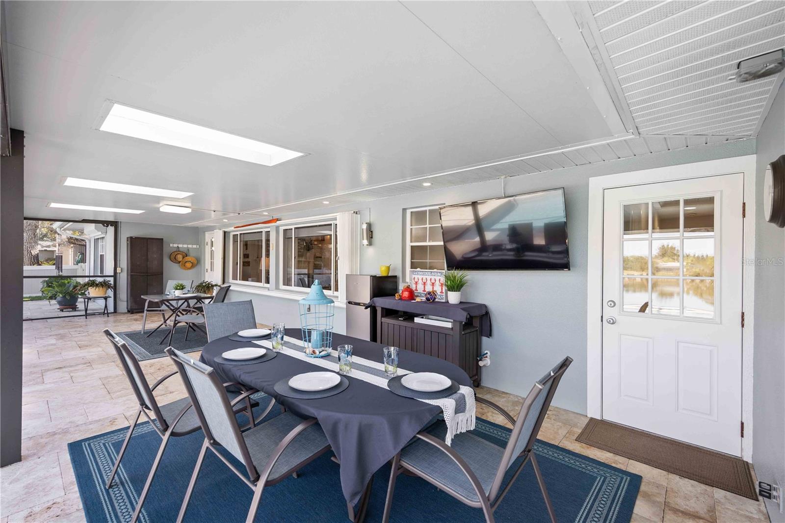 Image 43 of 53 For 4388 Pasadena Circle