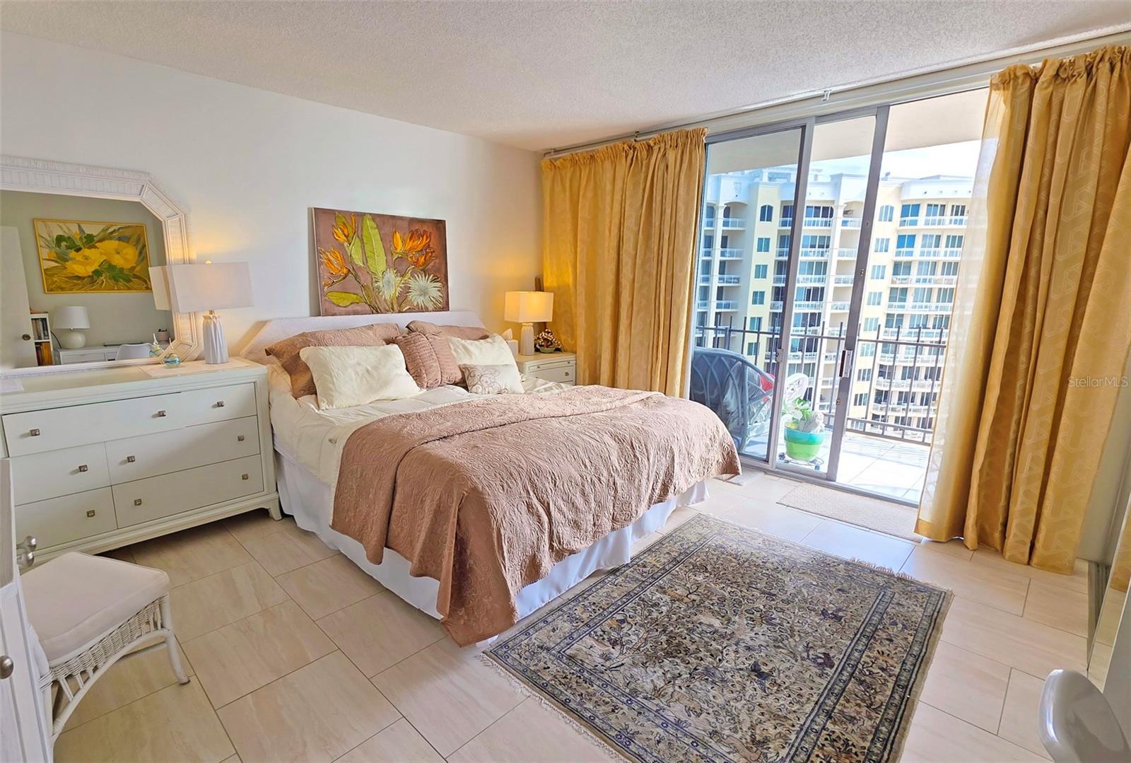 Image 19 of 33 For 1212 Ben Franklin Drive 1205