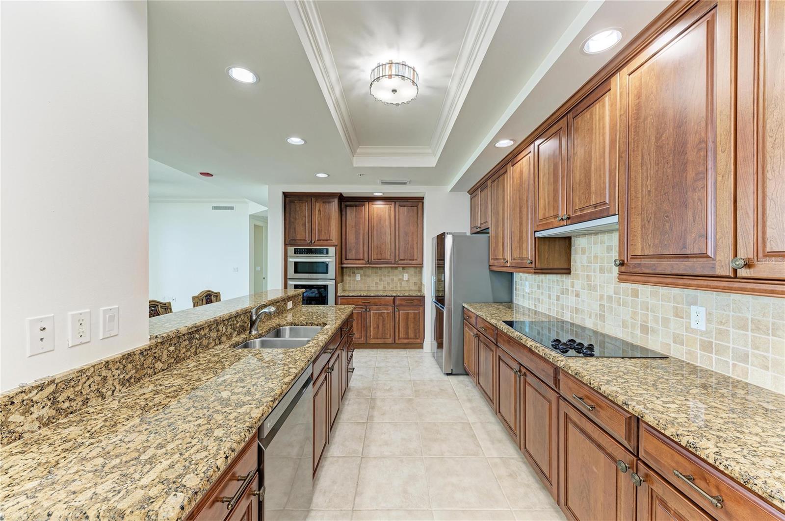 Image 26 of 69 For 140 Riviera Dunes Way 605