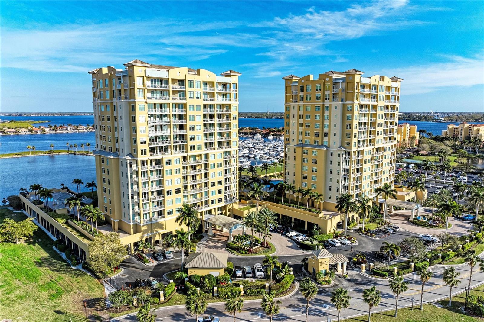 Image 3 of 69 For 140 Riviera Dunes Way 605