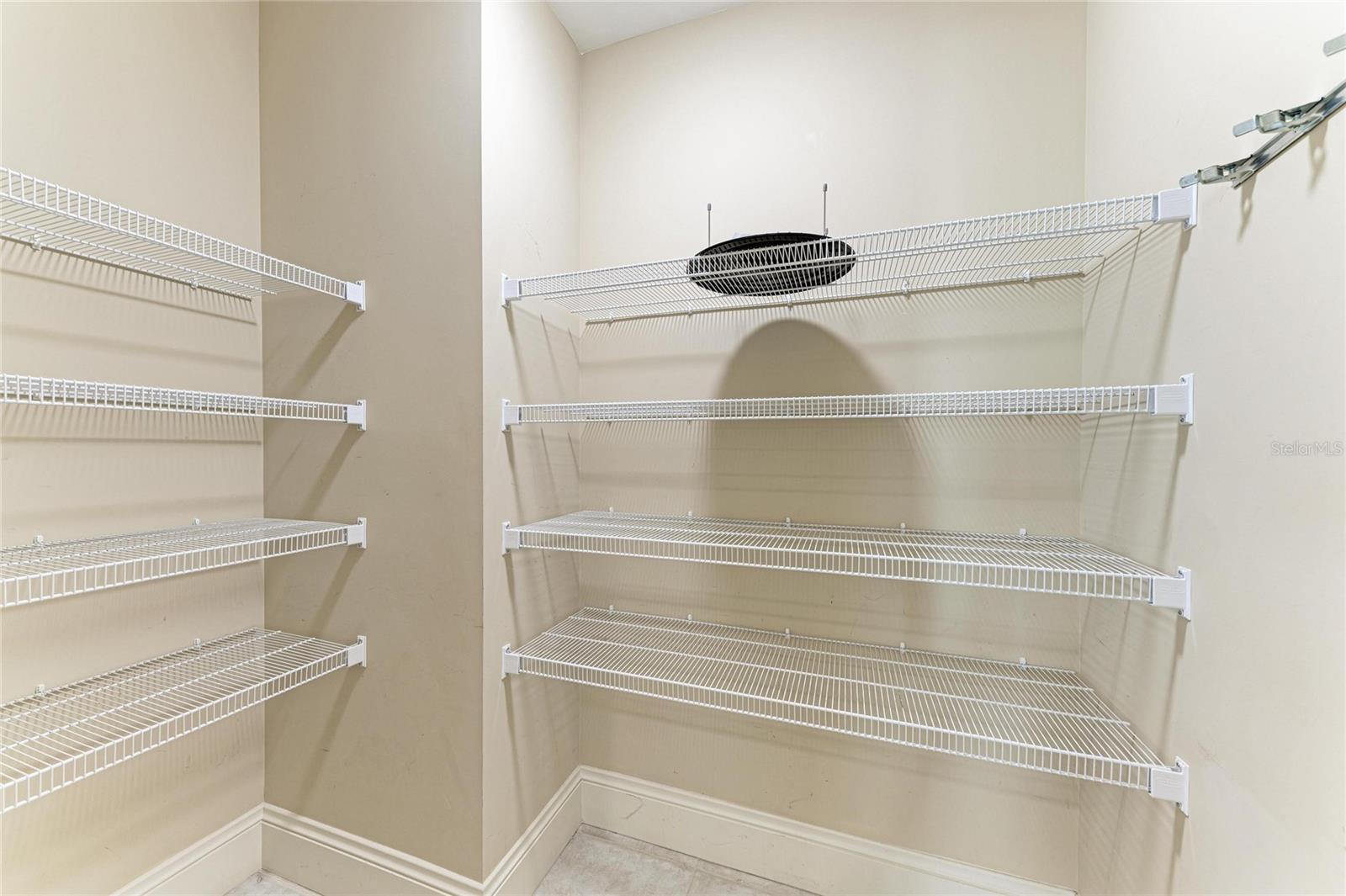 Image 31 of 69 For 140 Riviera Dunes Way 605