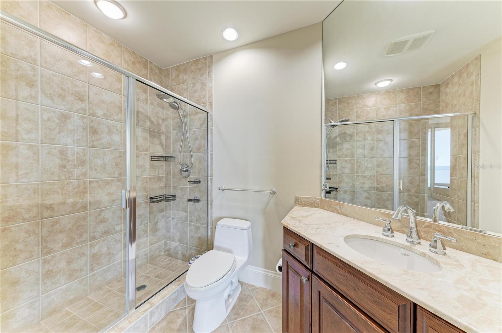 Image 52 of 69 For 140 Riviera Dunes Way 605