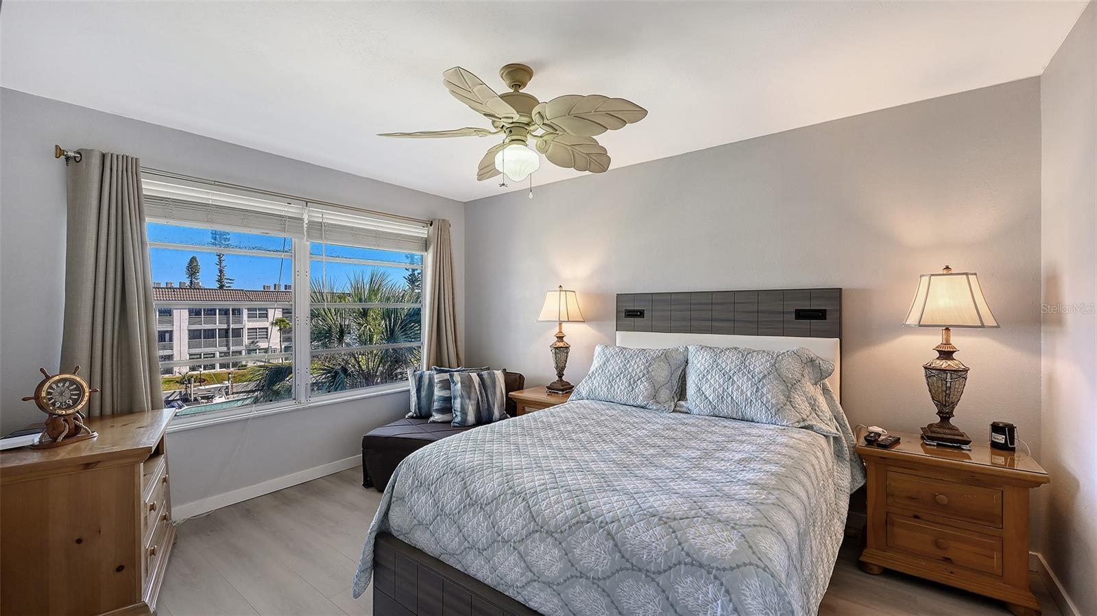 Image 16 of 69 For 4360 Chatham Drive 305