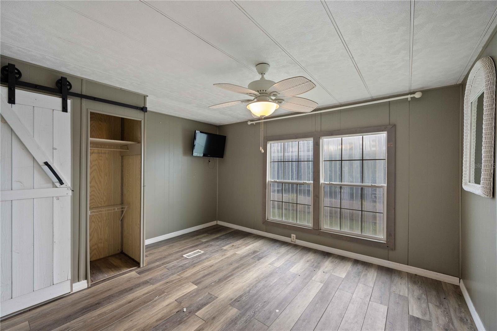 Image 9 of 25 For 10303 Burnt Store Road 131