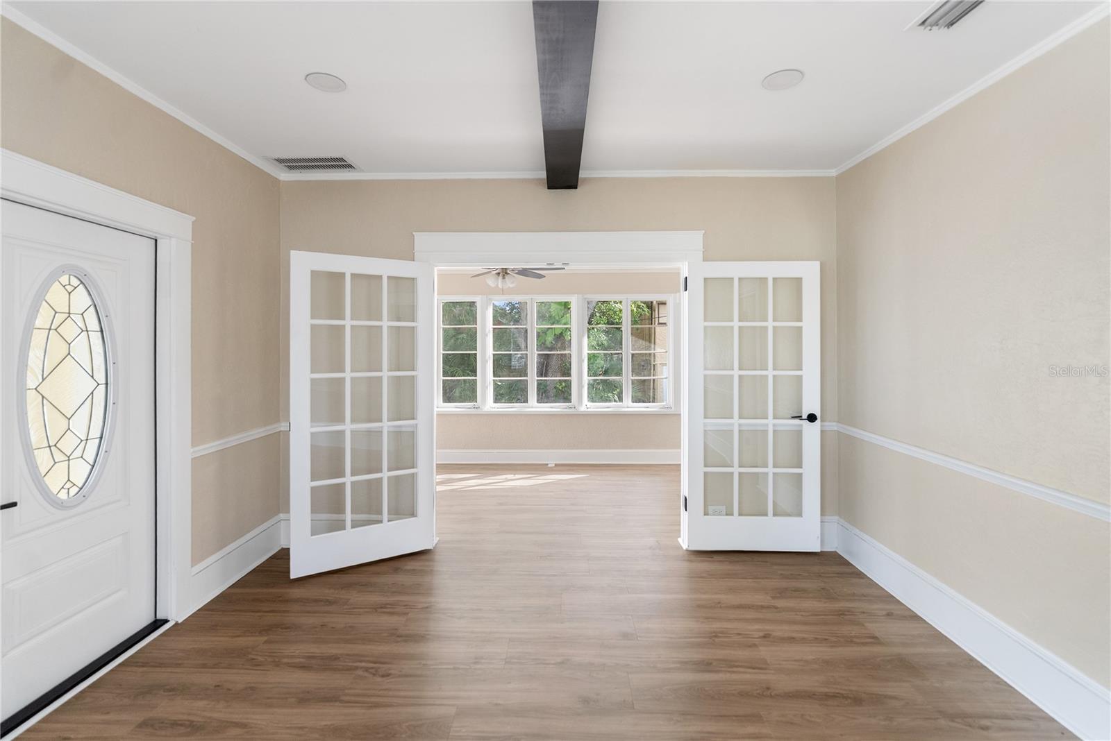 Image 16 of 75 For 1715 6th Avenue W