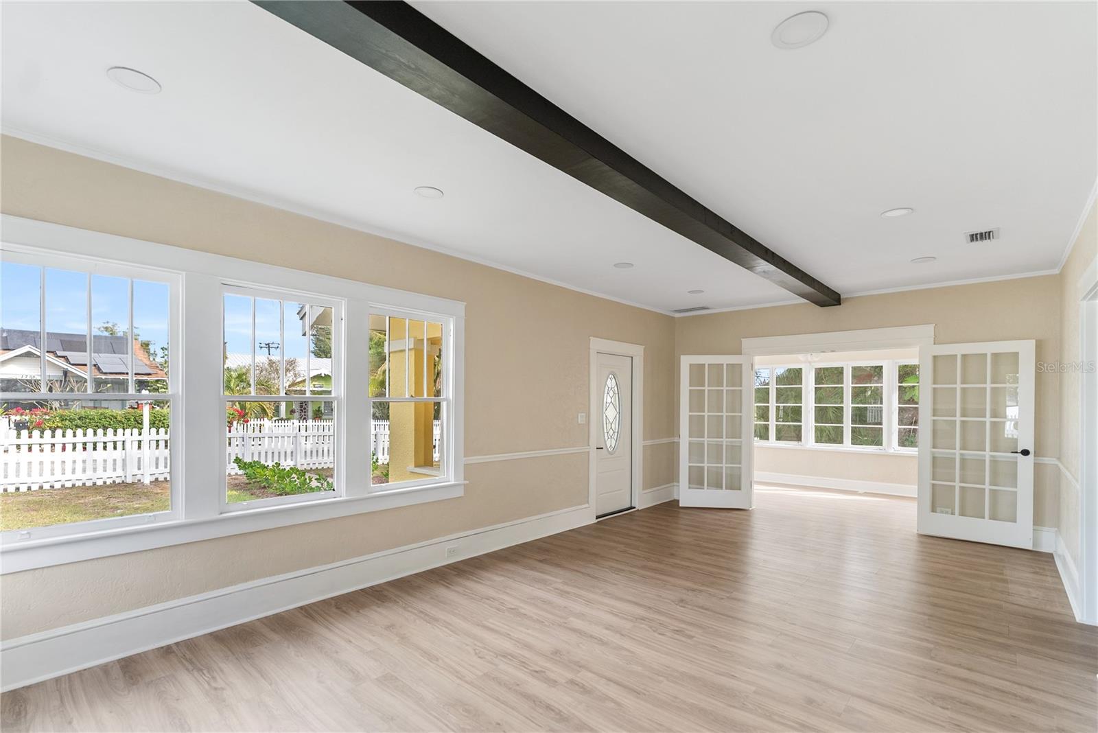 Image 19 of 75 For 1715 6th Avenue W