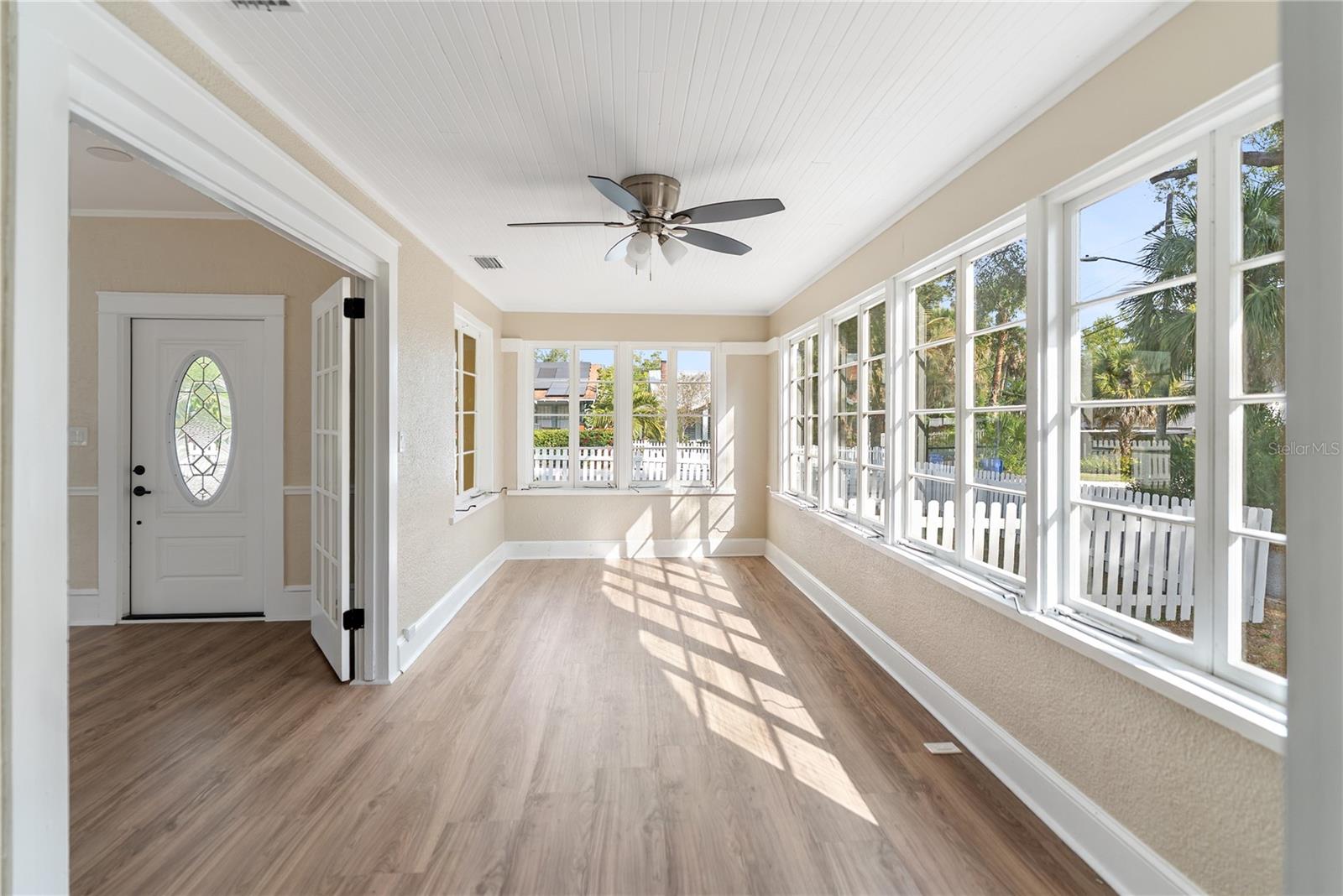 Image 5 of 75 For 1715 6th Avenue W