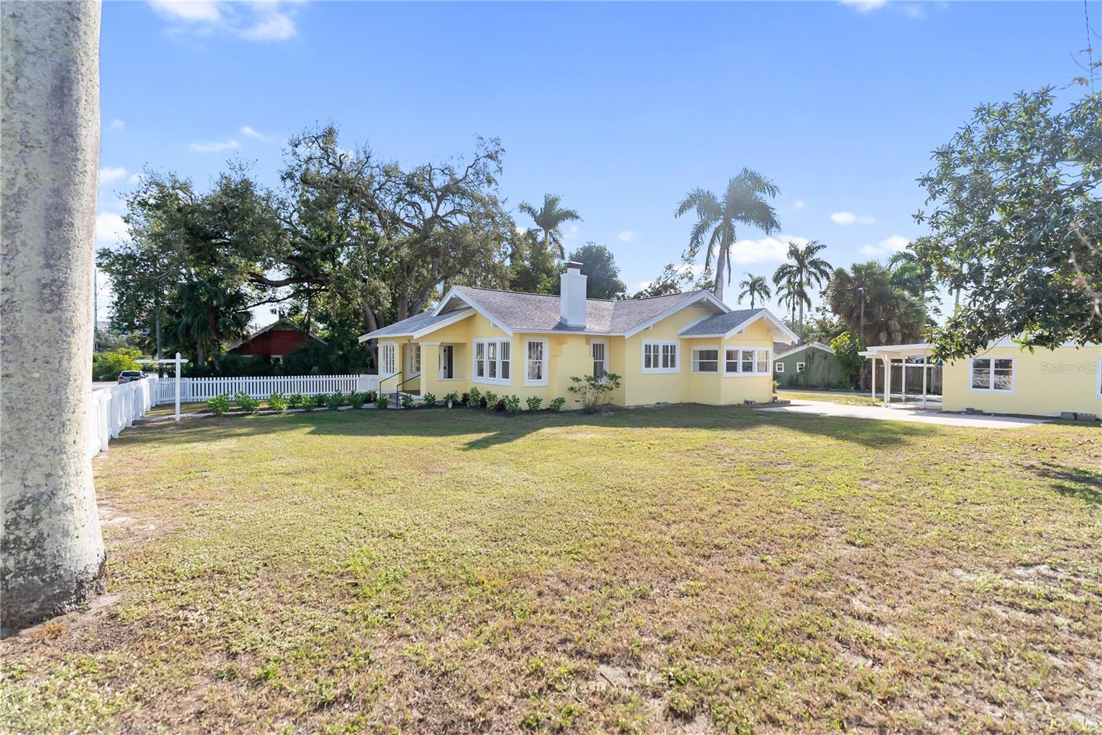 Image 58 of 75 For 1715 6th Avenue W