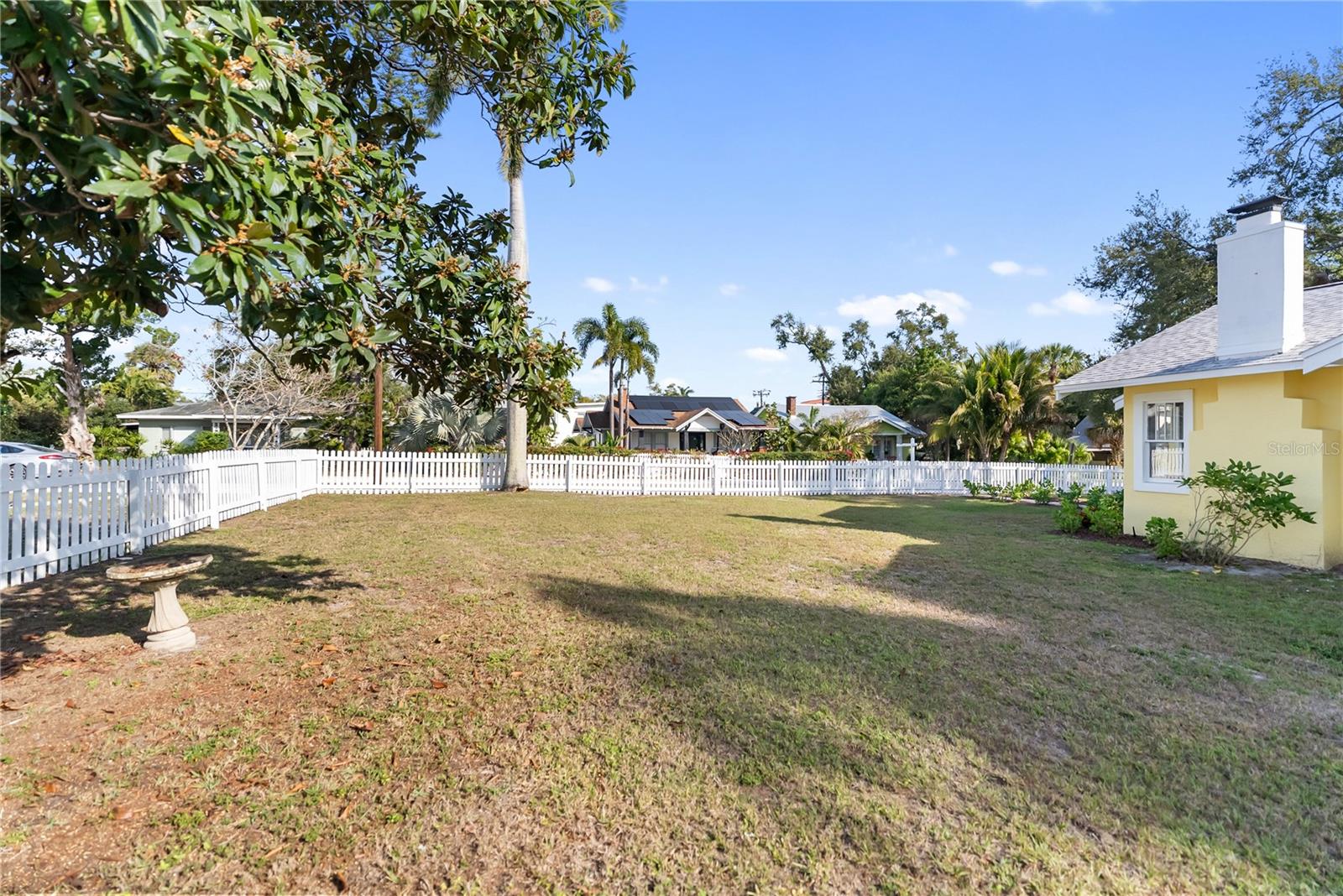 Image 59 of 75 For 1715 6th Avenue W